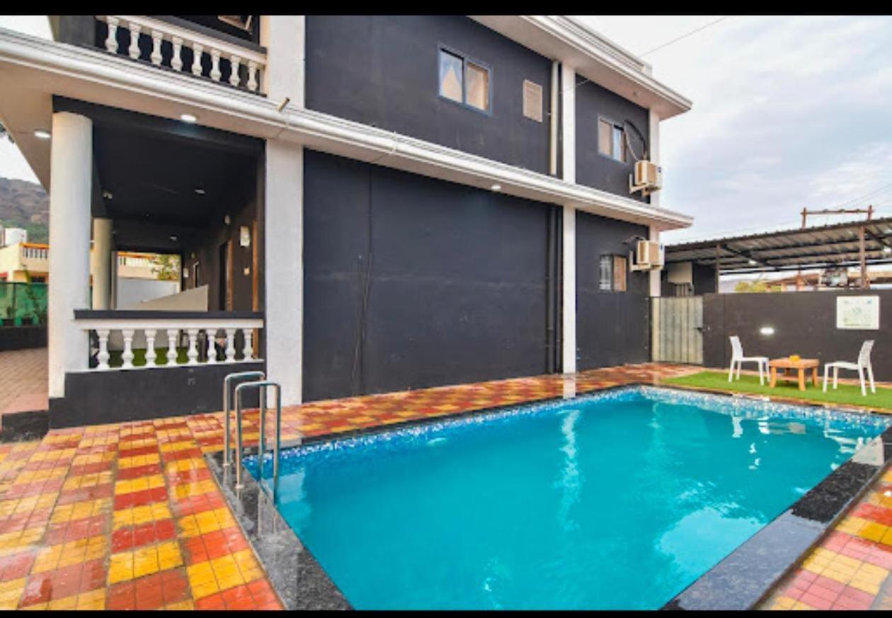 Empyrean Stay Ll 3Bhk Ll Black Horse Villa Ll Ac Ll Private Pool Ll Wifi II Lux Ll 罗纳瓦拉 外观 照片