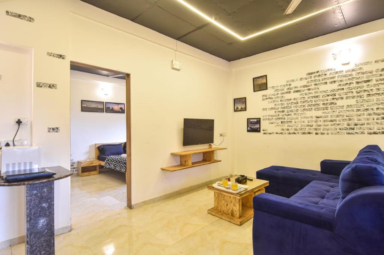 Empyrean Stay Ll 3Bhk Ll Black Horse Villa Ll Ac Ll Private Pool Ll Wifi II Lux Ll 罗纳瓦拉 外观 照片